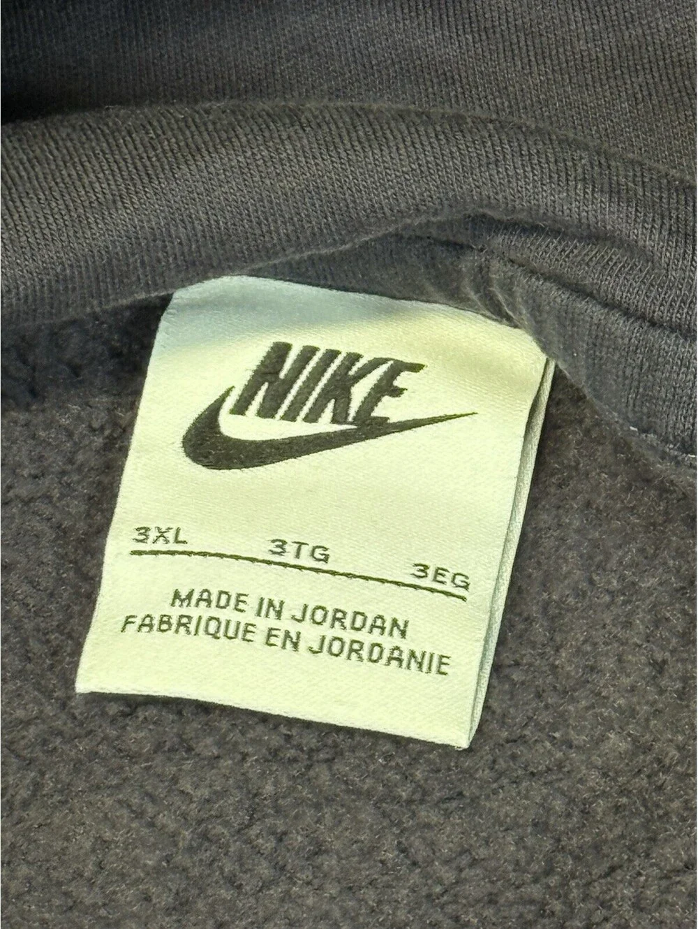 Nike pullover hoodie